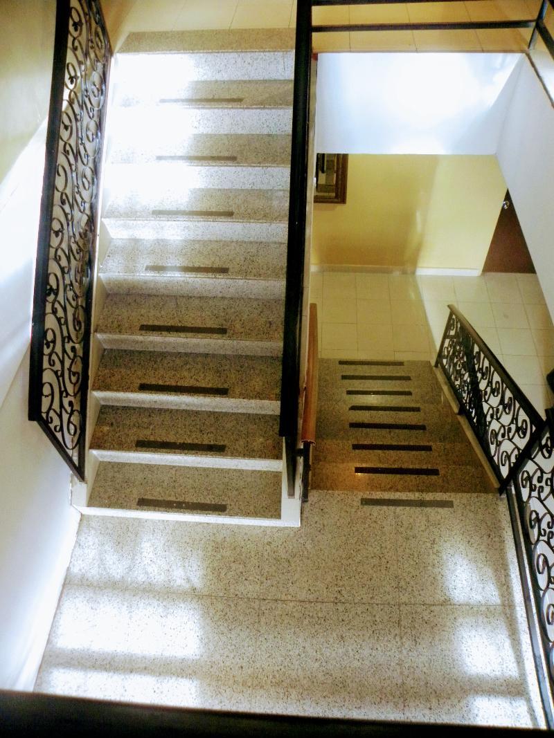 Meryland Hotel Колон Экстерьер фото