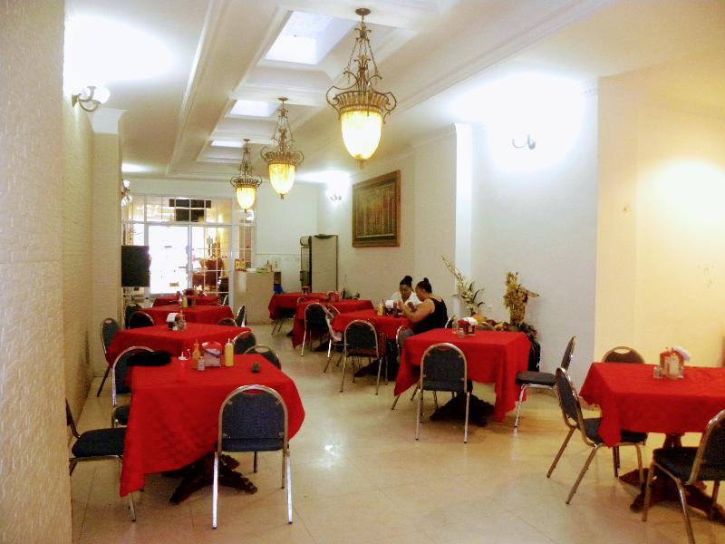 Meryland Hotel Колон Экстерьер фото